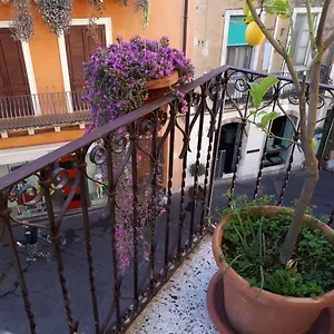 https://bb-villa-maria-ausilia.taorminaitalyhotels.com