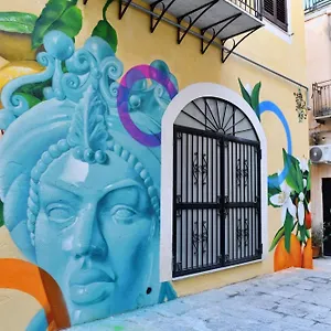 https://cortile-dei-giusti.sicilyhotelsitaly.net