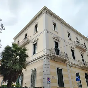  Bed & Breakfast Palazzo Castellano Italië