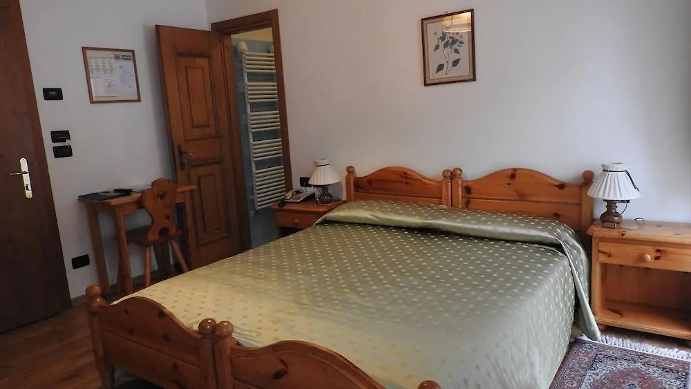 Hotel Des Alpes Cortina d'Ampezzo 3*,  Italy
