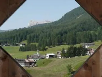 Hotel Des Alpes Cortina d'Ampezzo 3*,